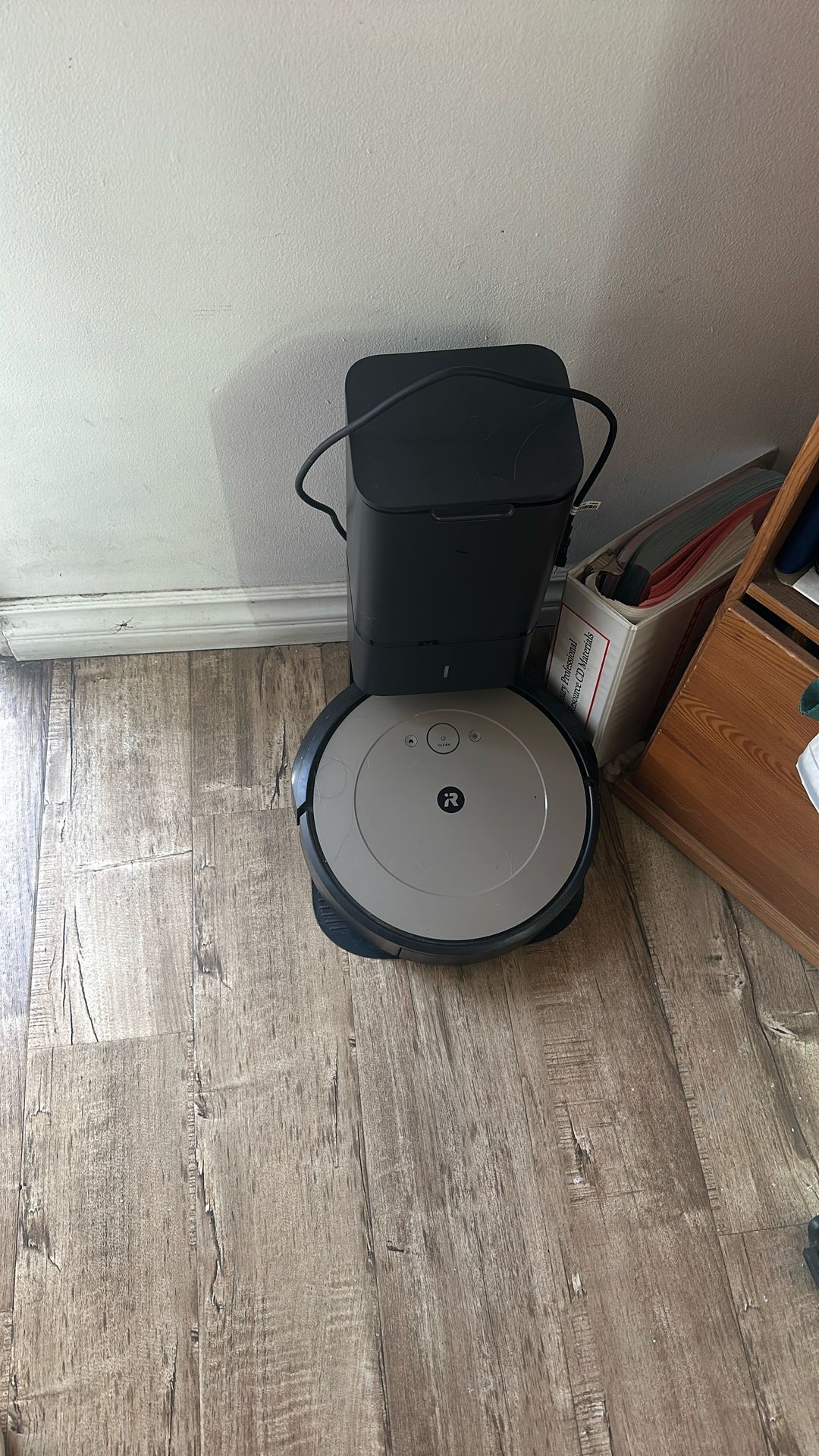 Roomba I3