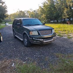 2004 Ford Expedition
