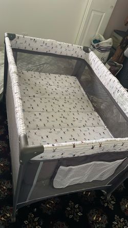  Crib