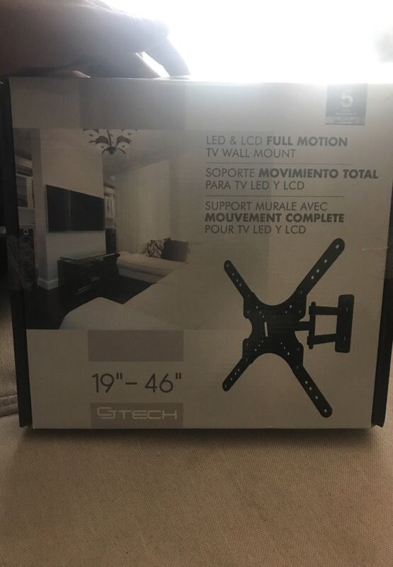 Wall mount 19 inch through 46 never used