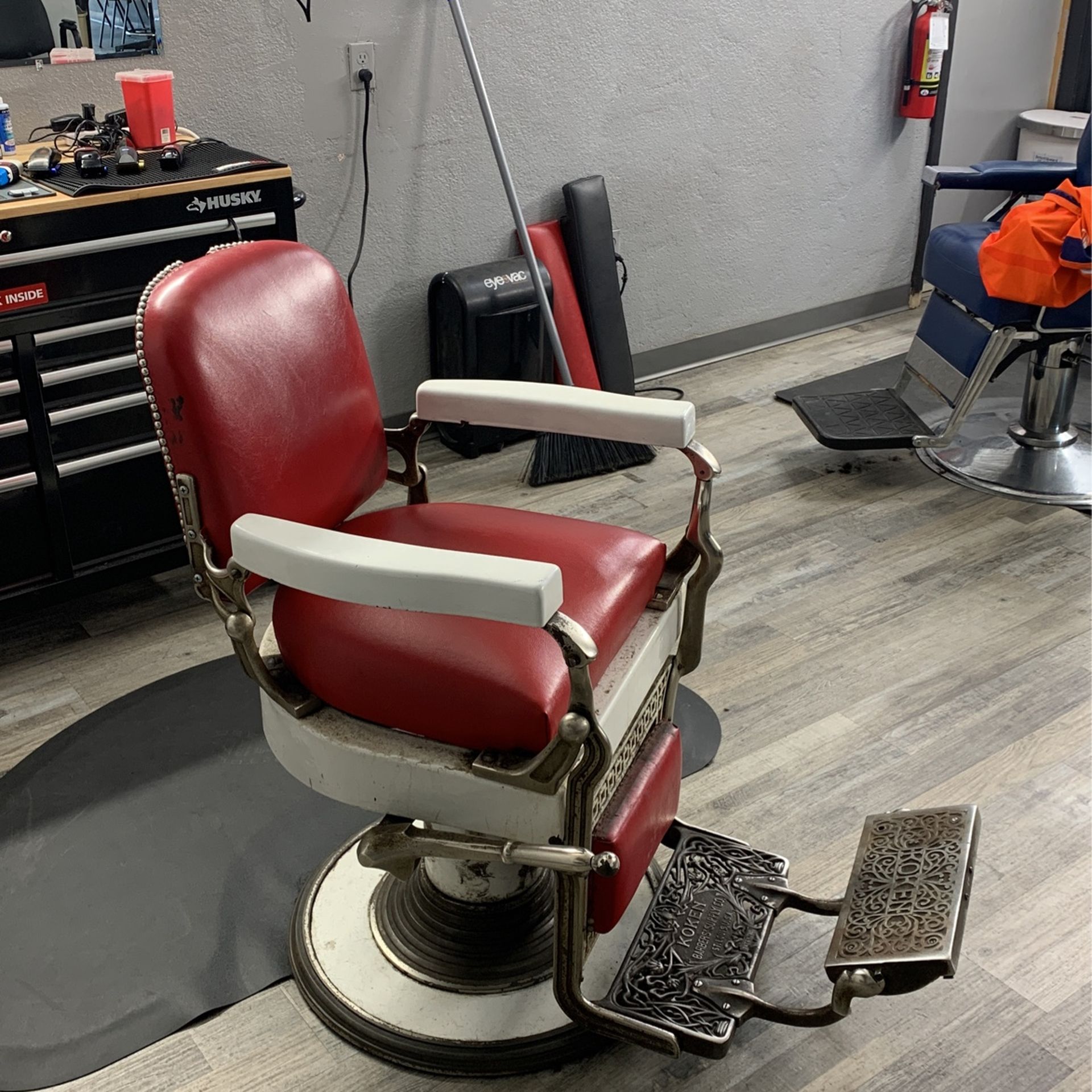 Barber Chair