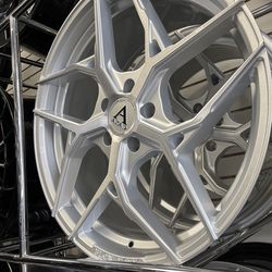 20" Azad Flow Form Silver Brushed Wheels - 5x120 Bolt Pattern. 5x4.75