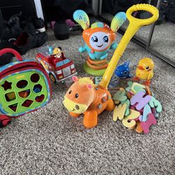 8 Item Toddler Toy Lot 