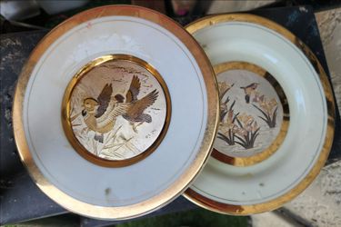 2 chokin vintage plates