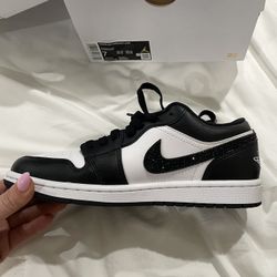 Custom Crystal Women’s Jordan 1 Panda’s