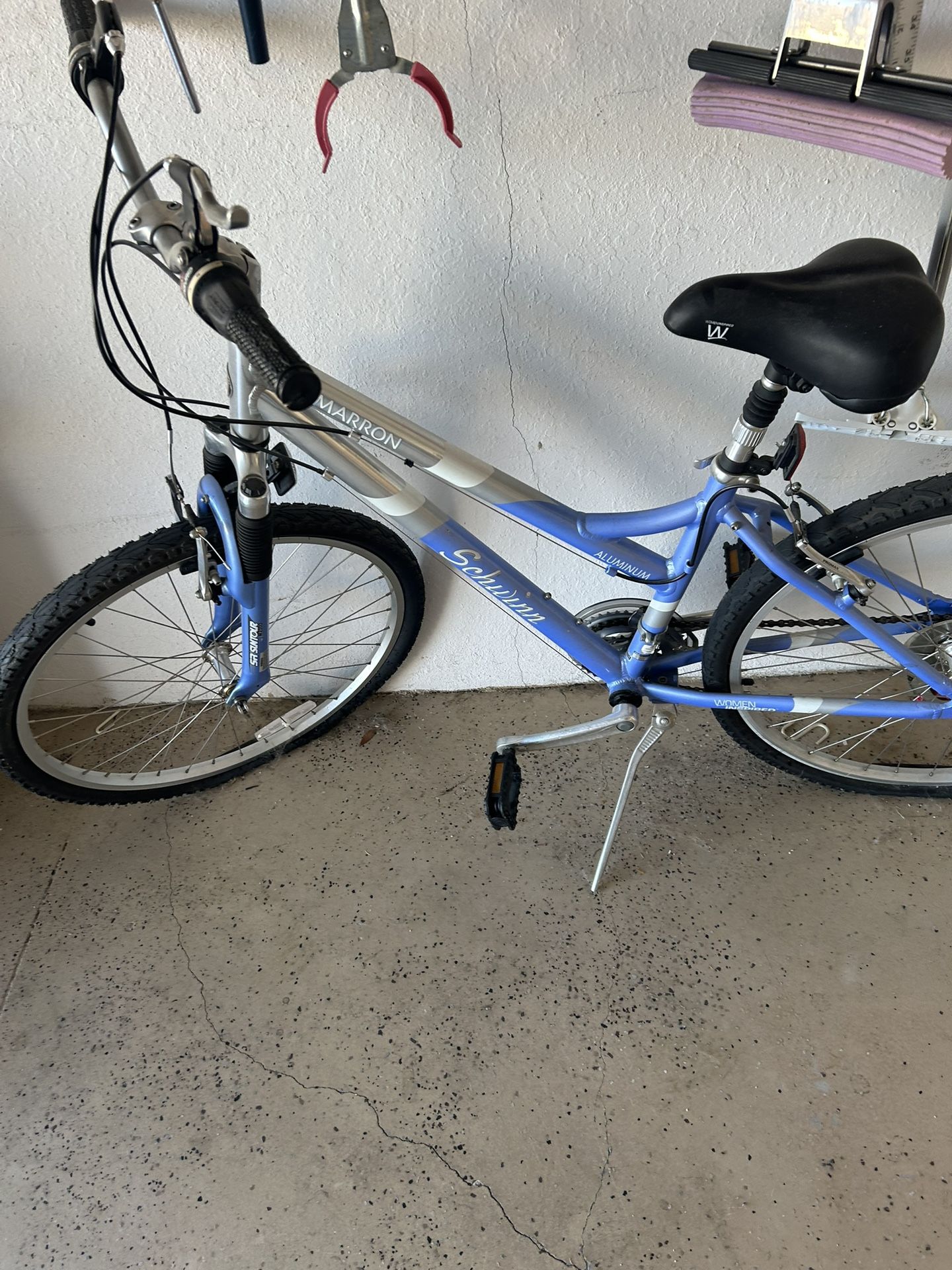 Women’s Schwinn Bicycle