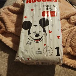 Huggies  Snug & Dry. 38 Diaper Size 1 Asking 8 Brand New