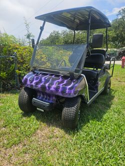 CLUB CAR Golf Cart