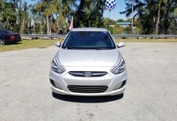 2016 Hyundai accent Clean title!!!