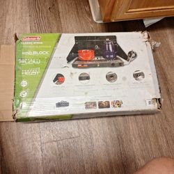 Portable Outdoor Coleman Classic Stove