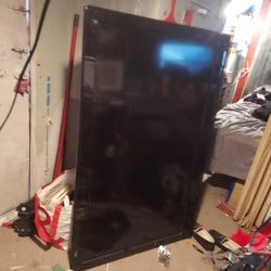 Flat Screen HD TV 
