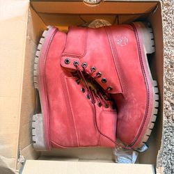 Burgundy timberlands