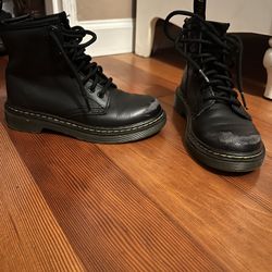 Dr. Martens AirWair Kids Boots 