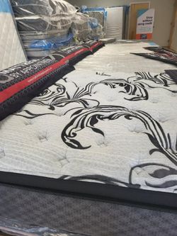 ADJUSTABLE BED BASES JUST 39 DOLLARS DOWN