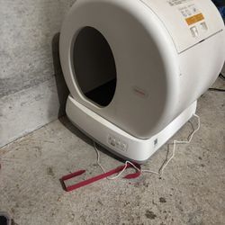 Meow Want Self Cleaning Litterbox