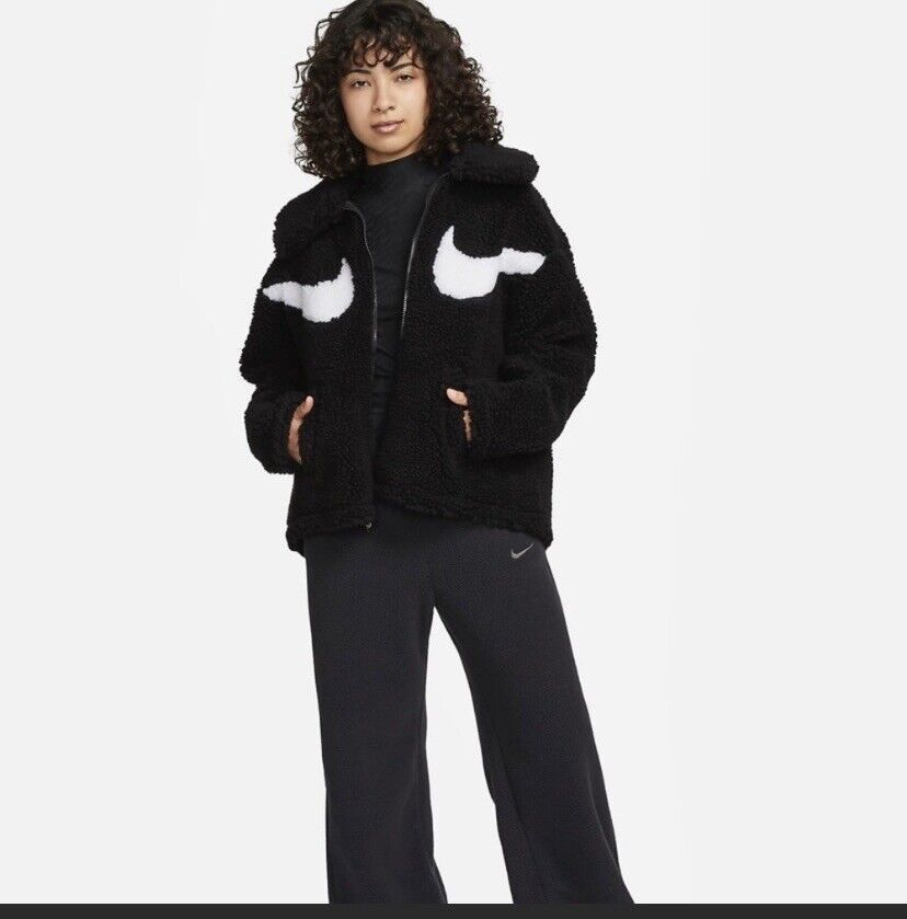 Nike Winter Sherpa Jacket Coat Oversized Medium 