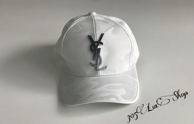 Yves Saint Laurent Hat , Gorra Yves Saint Laurent for Sale in