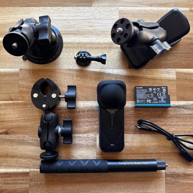 NEW Insta360 X5 360 8K Camera + Motorcycle Mount + Invisible Stick + Suction Cup