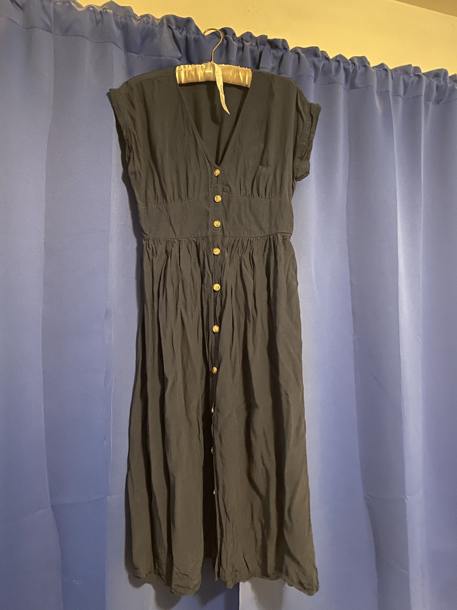 navy blue dress