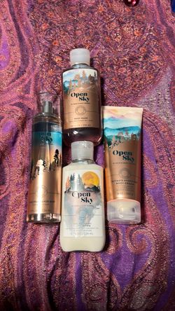 Bath and Body Works women’s OPEN SKY fragrance set