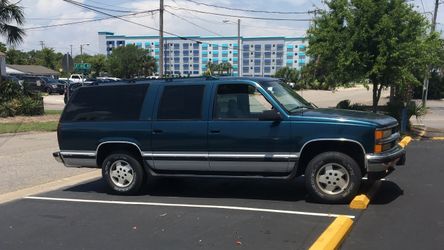 1995 4x4 Chevy Suburban