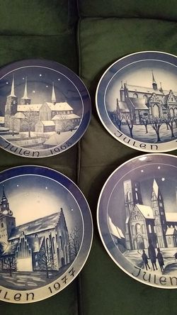 Kirke platten porcelain collectible plates