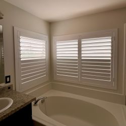 Plantation Shutters (FREE ESTIMATES & SAME DAY PRICING)- Custom, Wood, Interior Window Treatments, Coverings. Persianas de Madera. Se Habla Espanol.