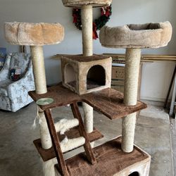 Cat Tower for Indoor Use. Cat tree
