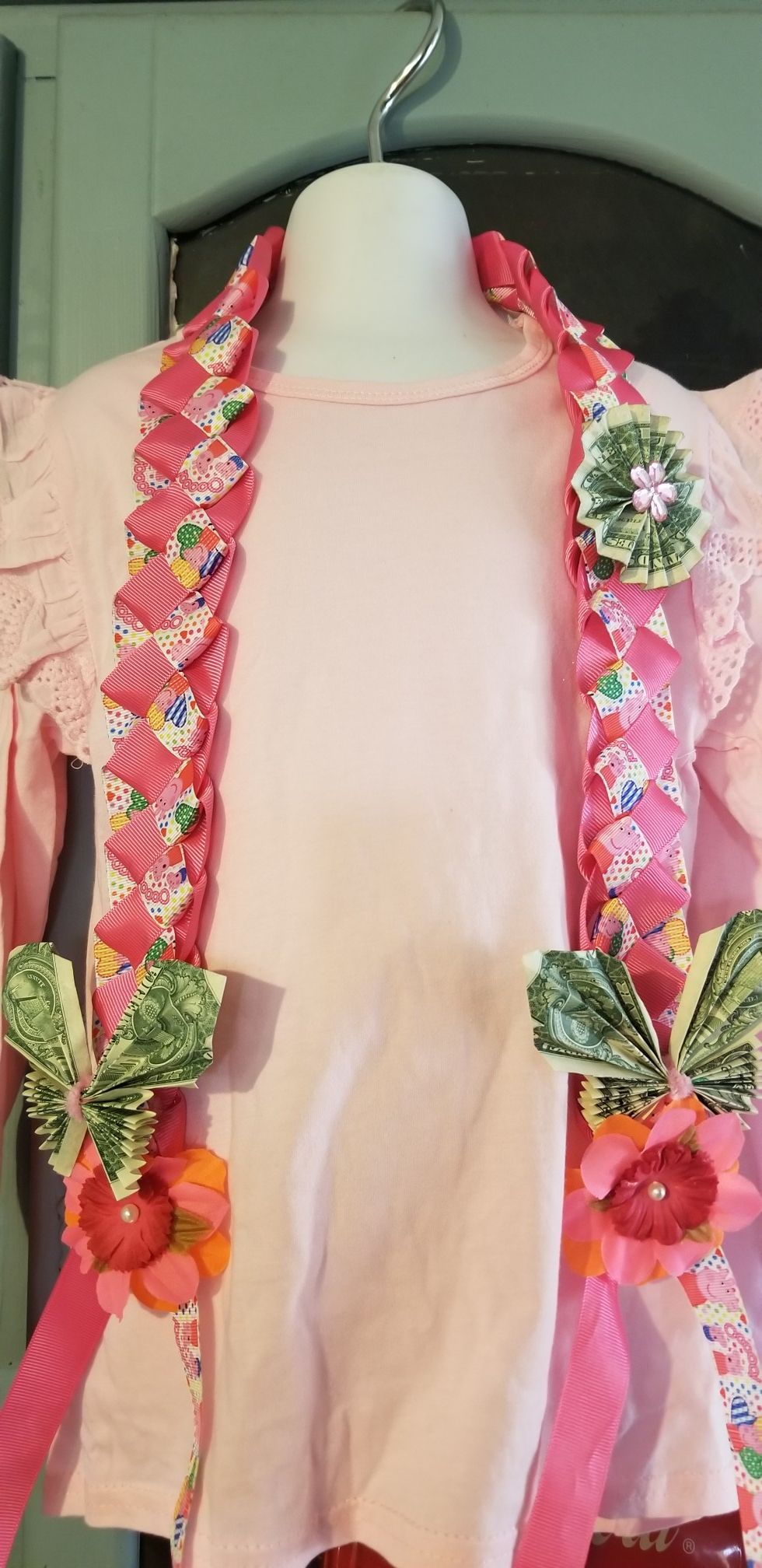 Graduations kids leis