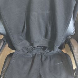 Sweatpants and hoodie from confrt