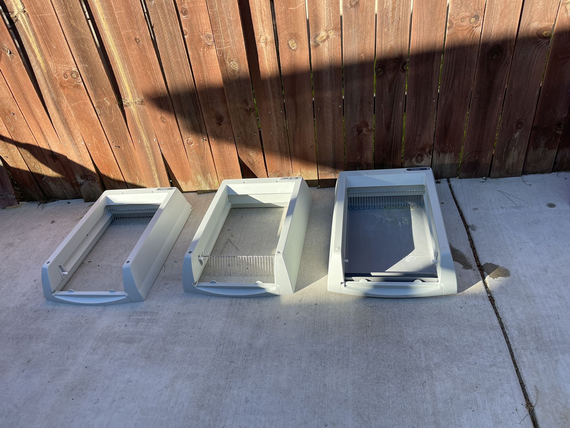 I’m Sell This  Box Cats  