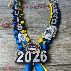 Graduation leis