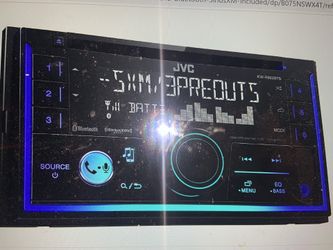 Jvc Double din Bluetooth radio. Like new