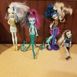 Monster high Dolls 