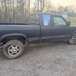 1993 Dodge Dakota - Runs great, Reliable