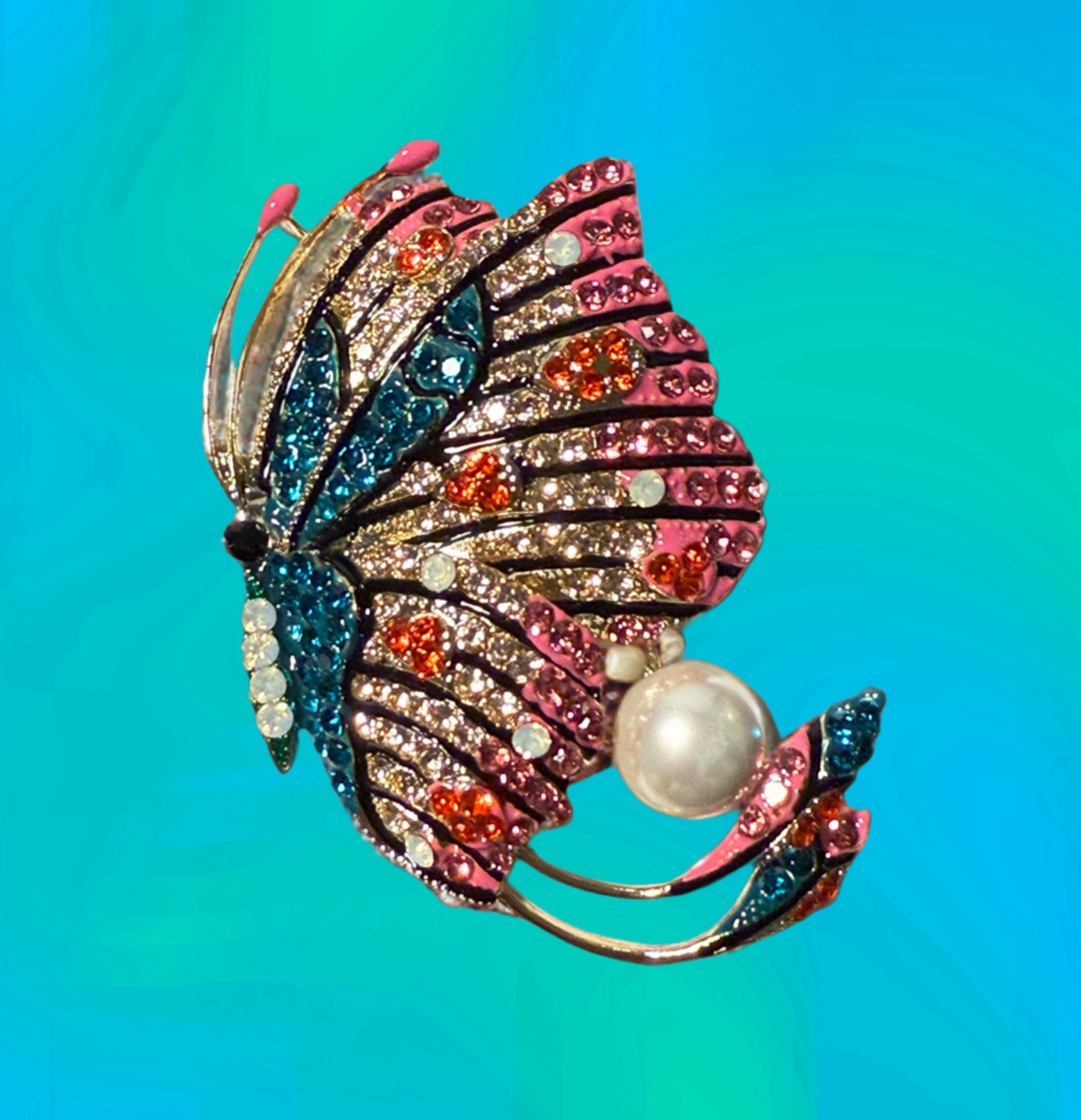 JJ Fantasia 2000s Multicolor Rhinestone Pearl Butterfly Brooch, NWT, 2x2”