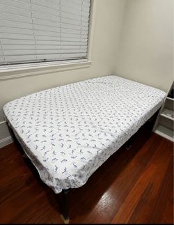 Mattress twin