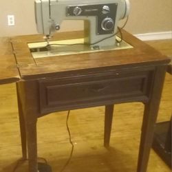 Vintage Kenmore Sears Sewing Machine 