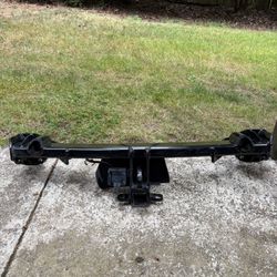 2018 Land Rover Discovery OEM Trailer Hitch