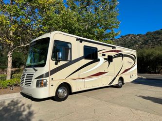 2014 coachman, Motor