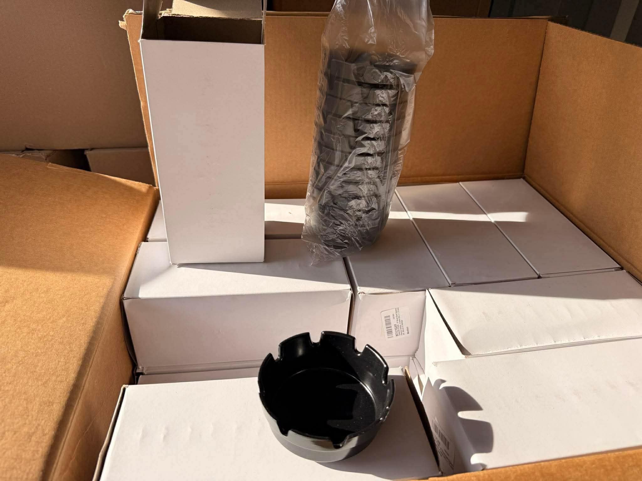 7000 New ashtrays