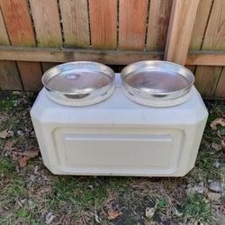 Raised Dog Feeding Dishes With Storage