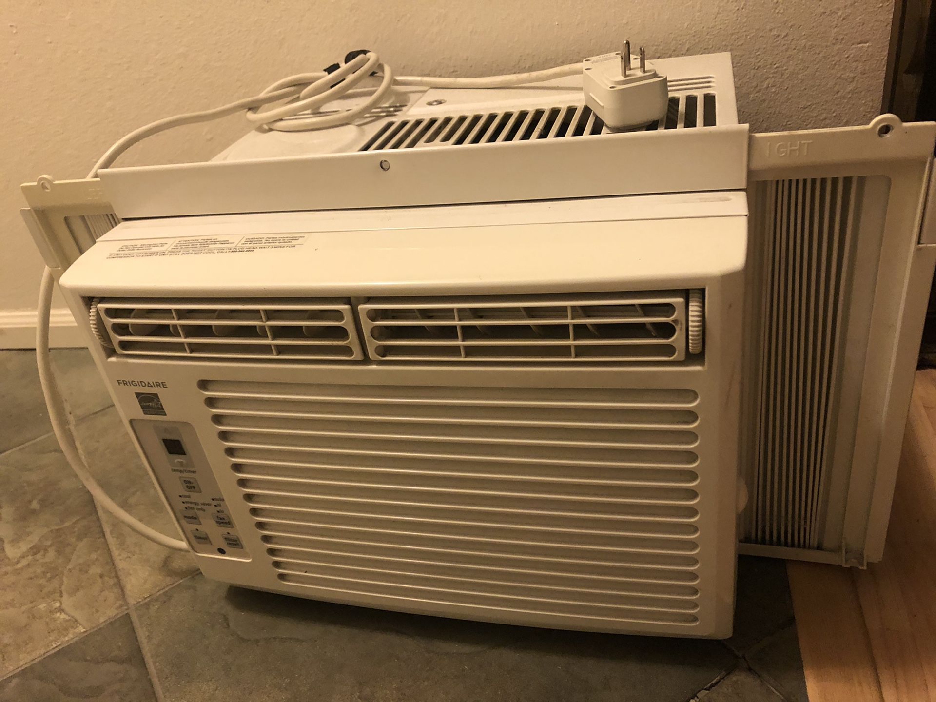 AC Unit for small window