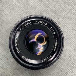 Olympus  OM-System Zuiko Auto-S 50mm f/1.8 Camera Lens