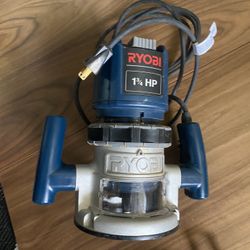Ryobi 1-3/4 HP Router w/ Case
