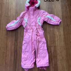 Girls snow outfit size 4