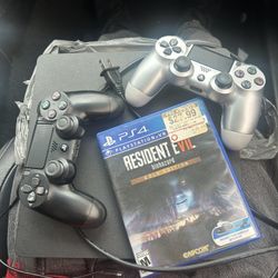 PS4 With 2 Controllers And Game
