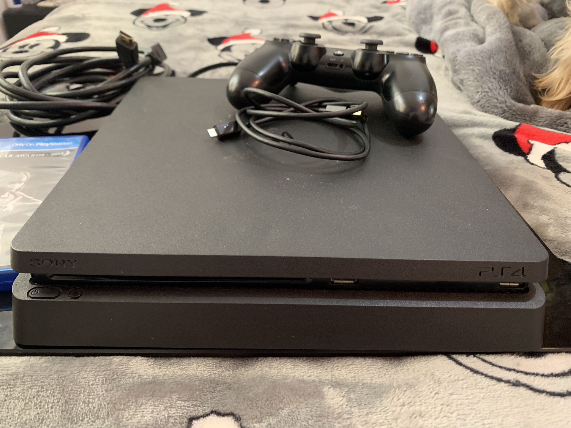 PS4 Slim 1TB $190