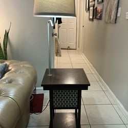 Side Table plus Lamp