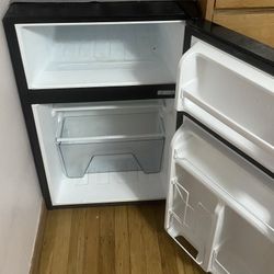 Whirlpool Mini Fridge